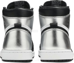 Женские кроссовки Nike Wmns Air Jordan 1 Retro High OG 'Silver Toe'