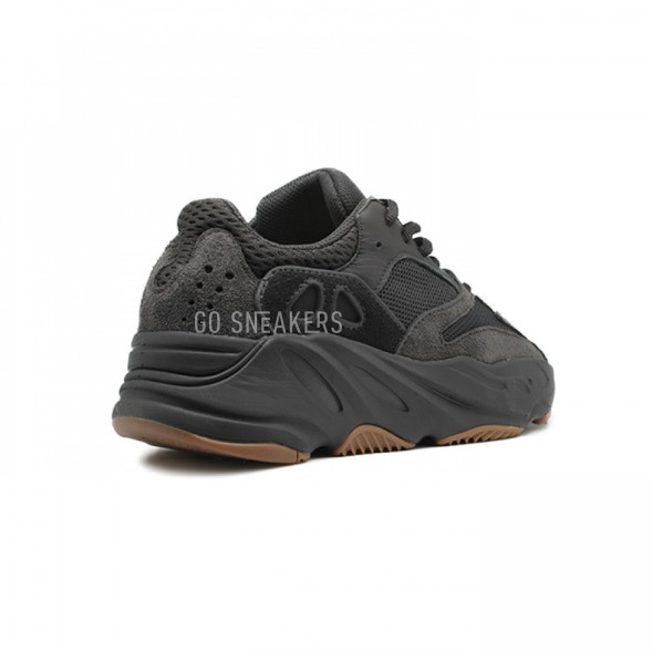 Женские кроссовки Adidas Yeezy Boost Boost 700 Utility Black