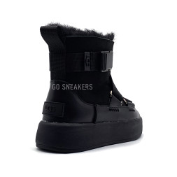 UGG Boom Buckle Boot - Black