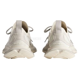 Balenciaga Circuit Sneaker Beige