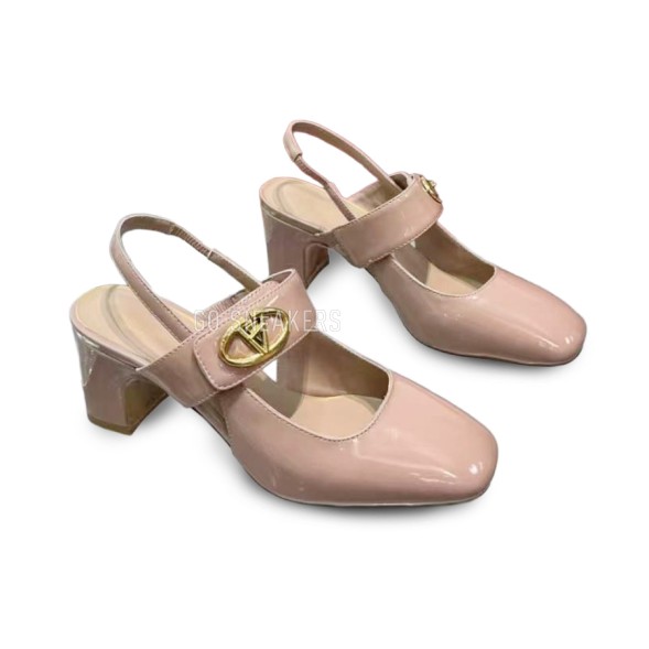 Женские туфли Valentino Leather Pumps Lacquered Light Pink