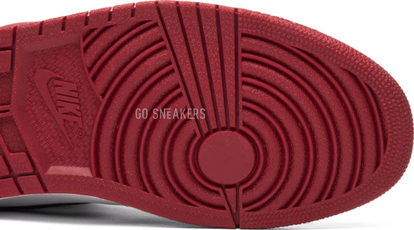 Мужские кроссовки Nike Air Jordan 1 Retro High OG &amp;#039;Chicago&amp;#039; 2015