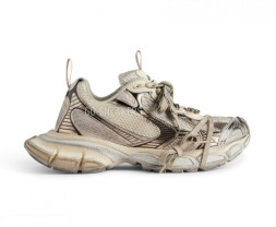 Balenciaga 3XL Beige