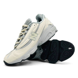 New Balance 1000 Beige